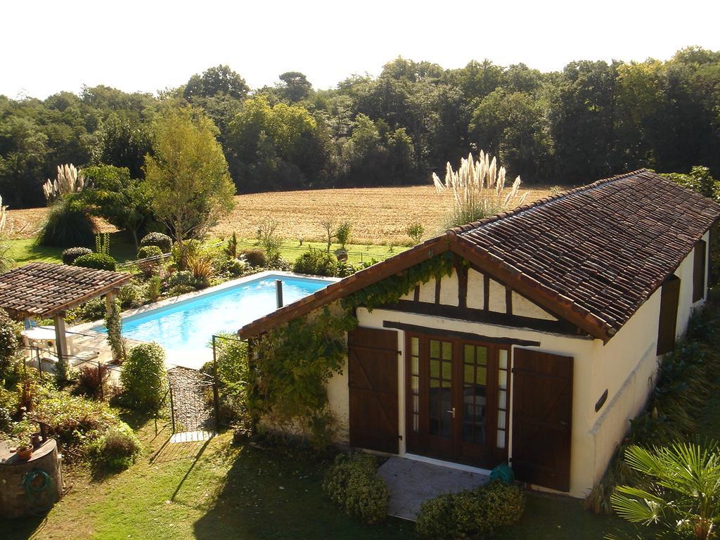 Grand Hourcqs Pouillon Exterior foto